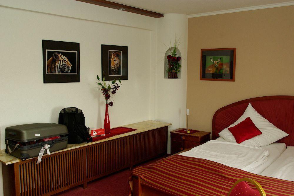 Hotel Sittardsberg Duisburg Exterior photo